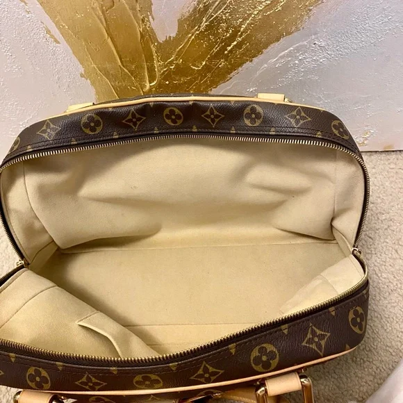 RETIRED LOUIS VUITTON GM MANHATTAN AMAZING PURSE❤️❤️❤️❤️❤️❤️❤️❤️ - Picture 11 of 13